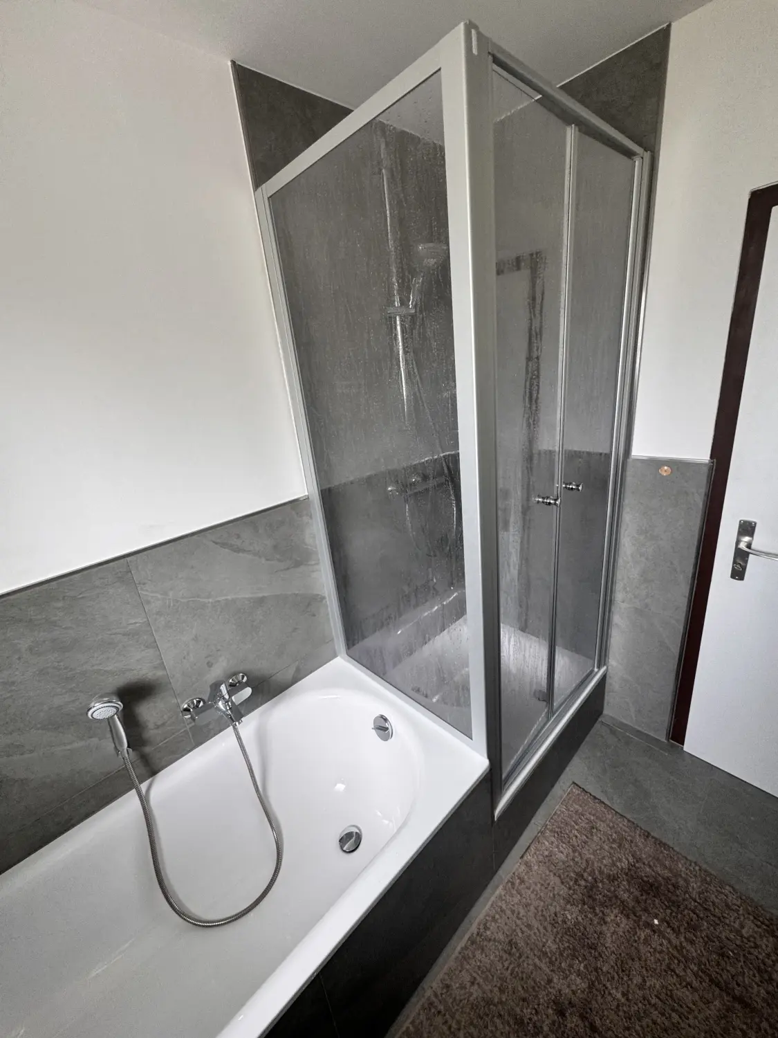 Axel Gillmann - renoviertes Bad 